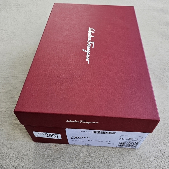 Ferragamo Men's Gancini Crown Bit Leather Loafers - Picture 7 of 16